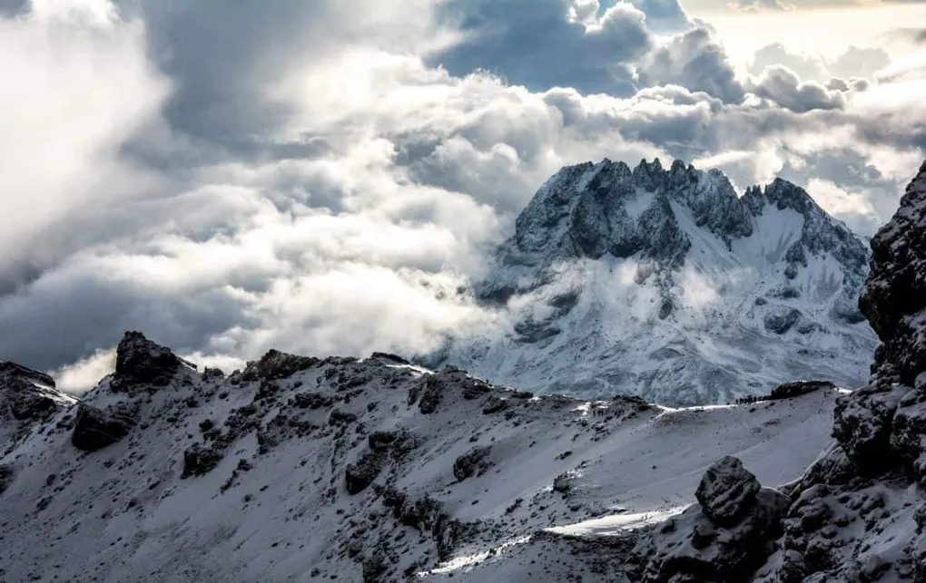 How cold is it at the top of Kilimanjaro?